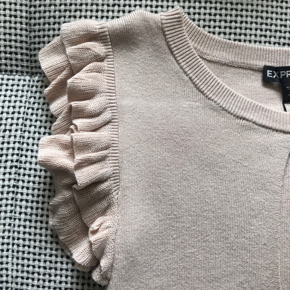 NWT • Express • Tan Crop Top - Picture 3 of 5